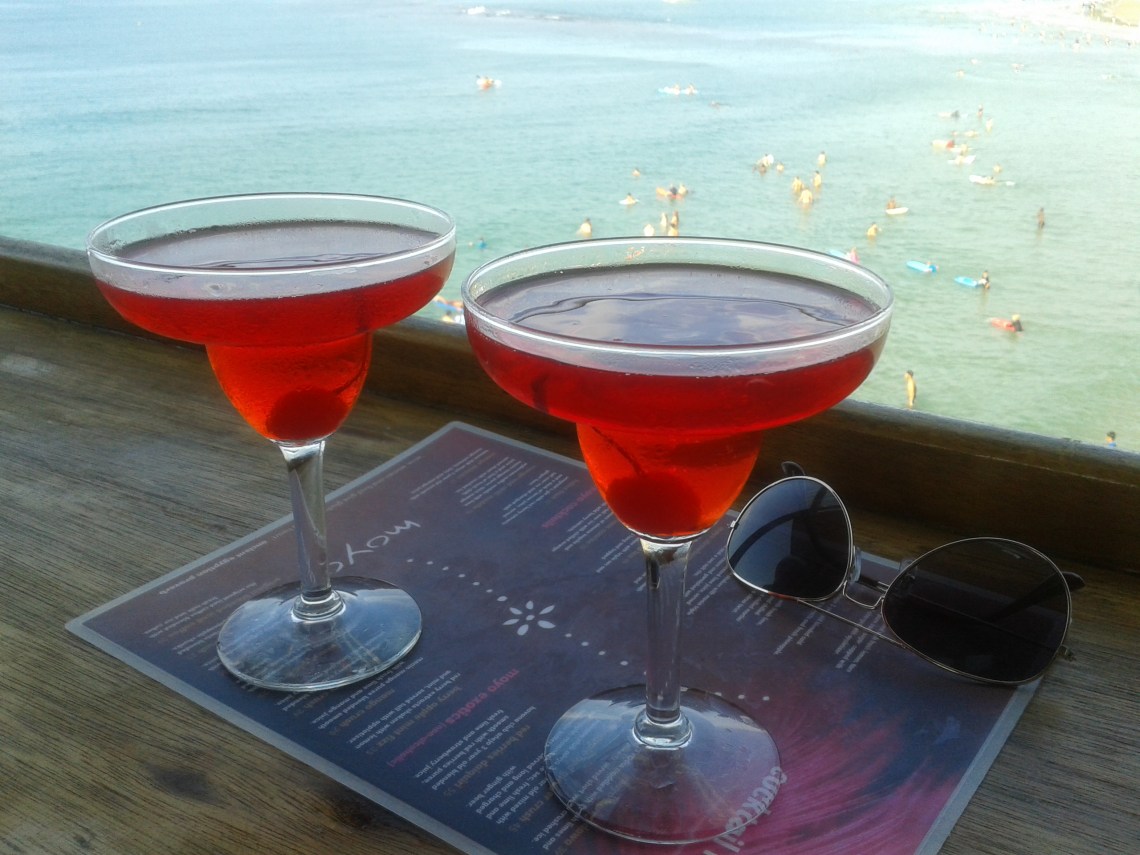 cocktails-at-ushaka-moyo